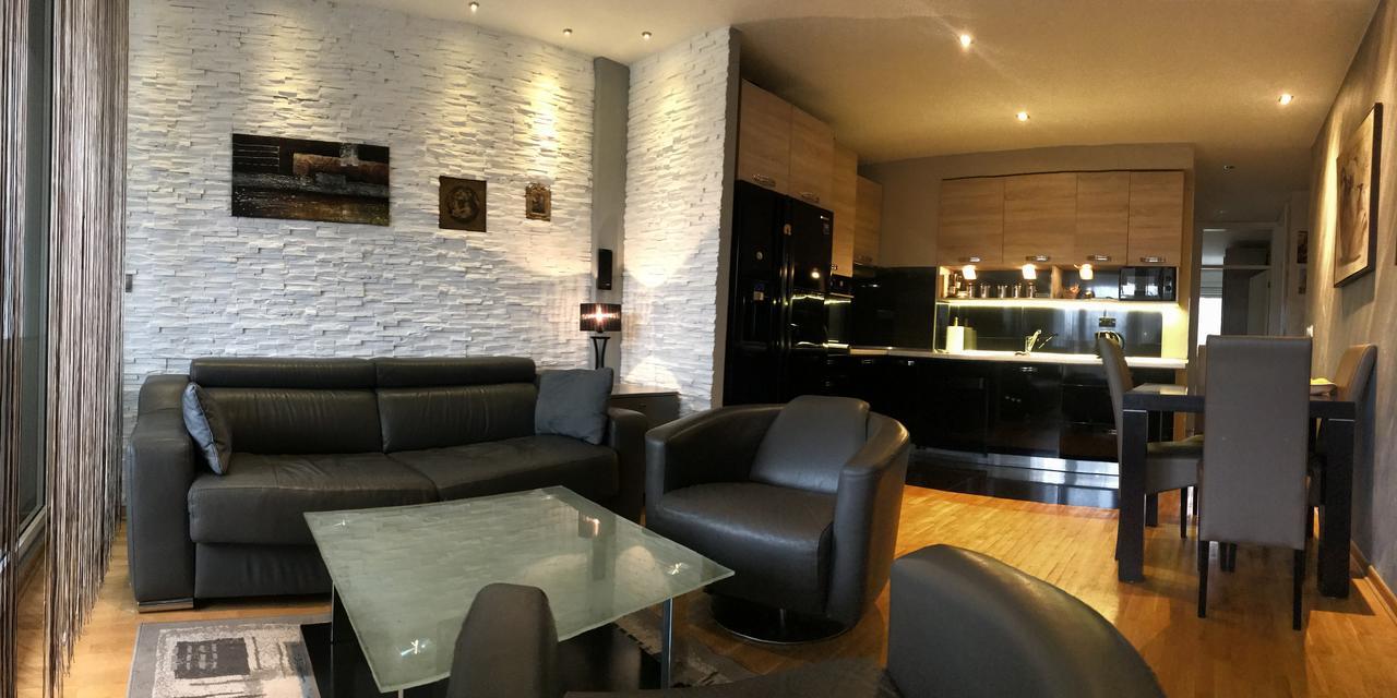 Lovely Apartment Belgrado Exterior foto